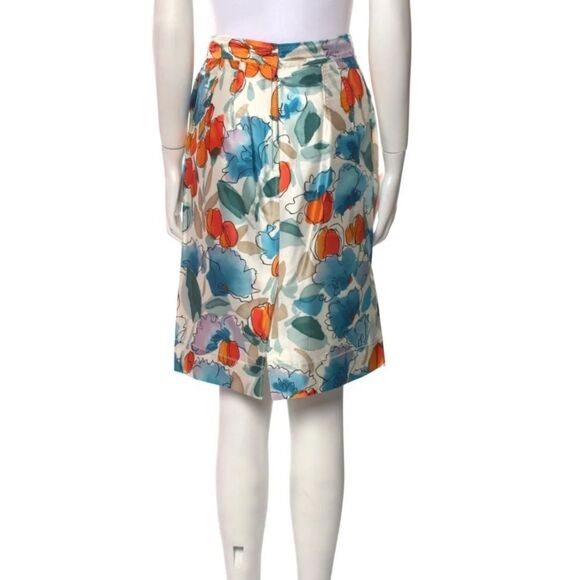 Dolce & Gabbana Watercolor Floral Silk Skirt - Picture 2 of 7
